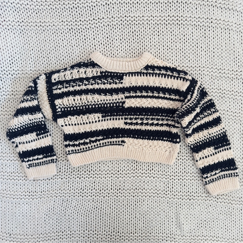 ZARA Black & Ecru Girl's Striped Cropped Sweater Size 8-9